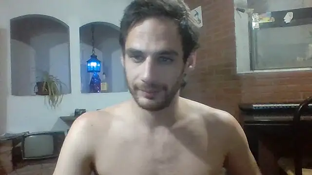 Snapshot of Stevenson988 chatting on 11-23-25, 02:44 Stevenson988 online show from 11-23-25, 02:44