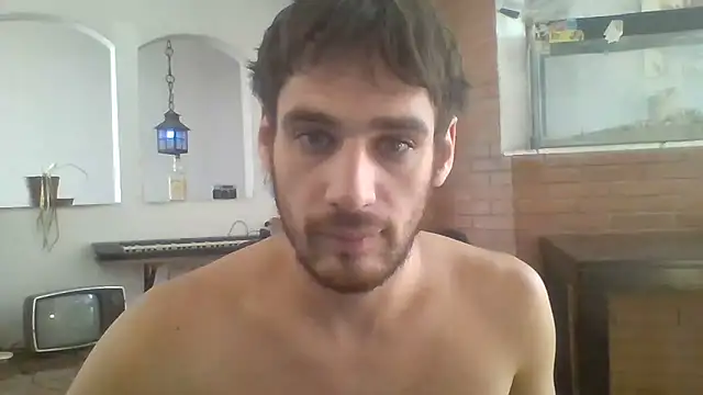 Snapshot of Stevenson988 chatting on 02-06-26, 04:21 Stevenson988 online show from 02-06-26, 04:21