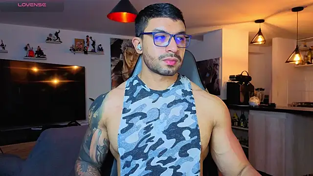 Michael Diamond online show from 04-08-26, 03:06