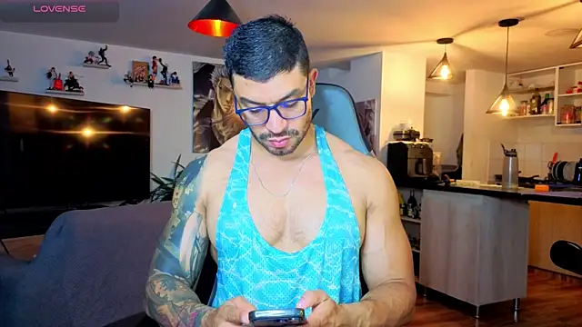 Michael Diamond online show from 04-28-26, 03:33