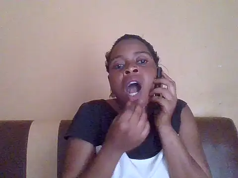 sweetbabra1 online show from 10-02-25, 11:17