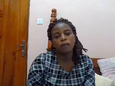 sweetbabra1 online show from 06-10-26, 08:08
