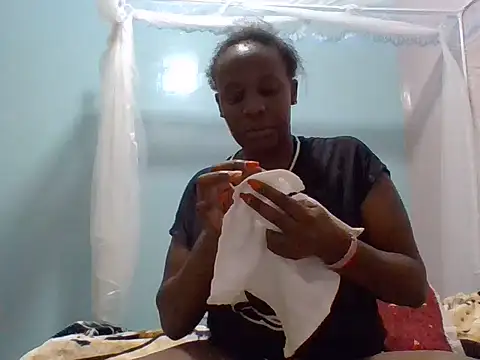 sweet-fancy online show from 06-10-26, 07:57