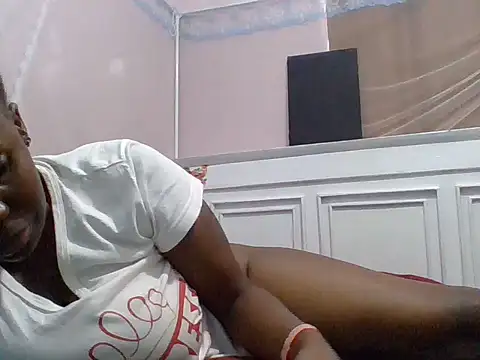 Snapshot of sweet-fancy chatting on 07-15-26, 11:26 sweet-fancy online show from 07-15-26, 11:26