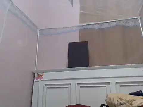 Snapshot of sweet-fancy chatting on 07-16-26, 06:36 sweet-fancy online show from 07-16-26, 06:36