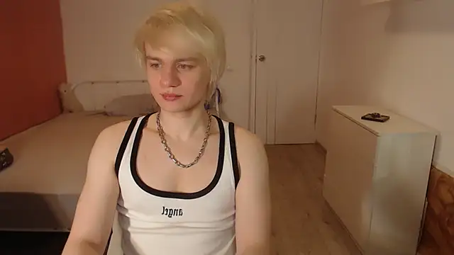 Snapshot of Oliver_sweet_ chatting on 02-09-26, 12:14 Oliver sweet online show from 02-09-26, 12:14