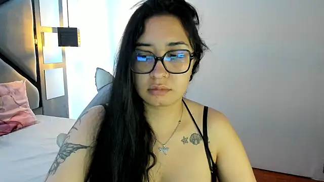 Snapshot of sayumi_dirty chatting on 02-05-25, 08:14 sayumi dirty online show from 02-05-25, 08:14