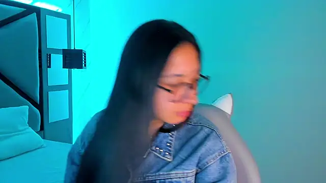 Snapshot of sayumi_dirty chatting on 02-06-25, 06:46 sayumi dirty online show from 02-06-25, 06:46