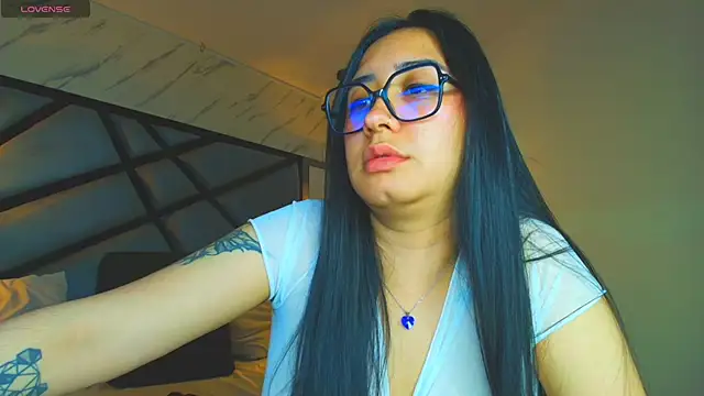 Snapshot of sayumi_dirty chatting on 03-09-25, 04:38 sayumi dirty online show from 03-09-25, 04:38