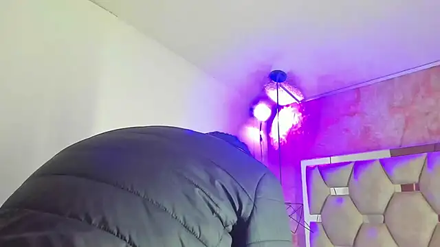 Snapshot of sayumi_dirty chatting on 10-15-25, 11:43 sayumi dirty online show from 10-15-25, 11:43