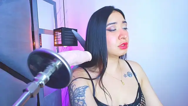 Snapshot of sayumi_dirty chatting on 02-20-26, 07:36 sayumi dirty online show from 02-20-26, 07:36