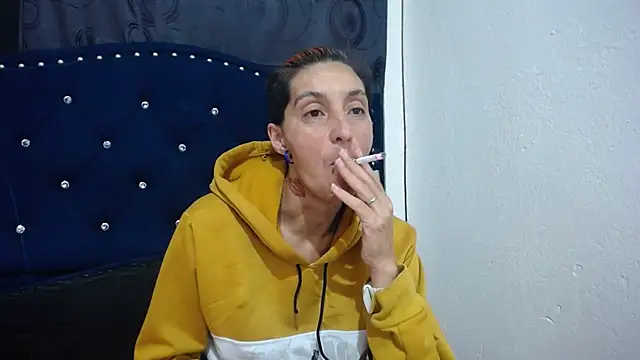 anyu1306 online show from 12-21-24, 11:01