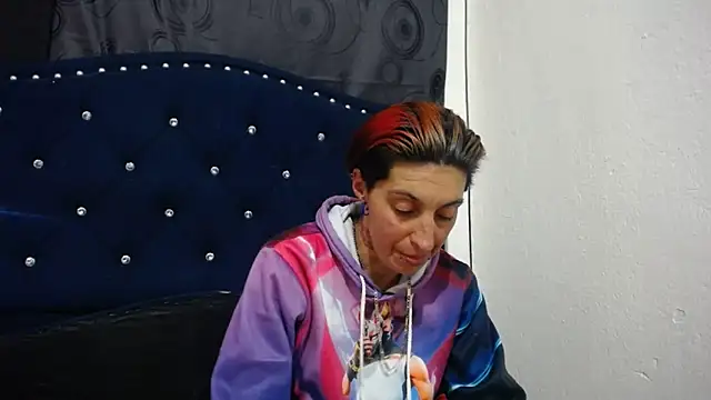 anyu1306 online show from 01-08-25, 02:25