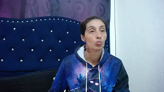 anyu1306 online show from 01-17-25, 05:41