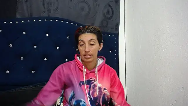 anyu1306 online show from 01-18-25, 05:10