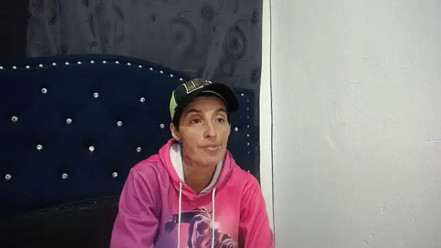 anyu1306 online show from 02-05-25, 03:55