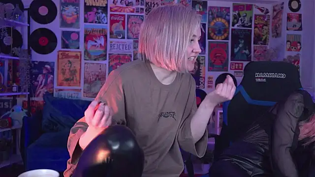 ReiYosimoto online show from 03-06-25, 06:26