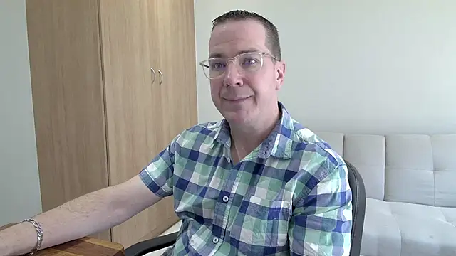 BrettJ81 online show from 09-13-25, 09:53