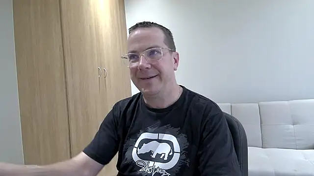 BrettJ81 online show from 10-13-25, 03:01