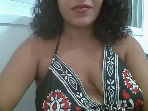 Snapshot of savanahottie chatting on 02-13-26, 01:34 savanahottie online show from 02-13-26, 01:34