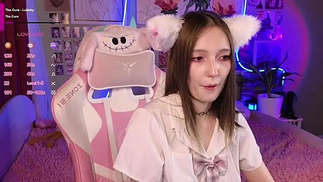 Evie Ro online show from 05-17-26, 12:34