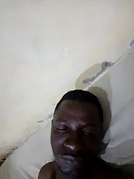 Snapshot of pesaonge chatting on 12-02-25, 12:38 pesaonge online show from 12-02-25, 12:38