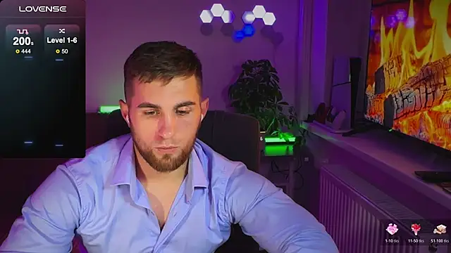 Sweeet  boy online show from 10-28-25, 01:36