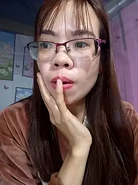   Mai-love19   online show from 02-21-25, 08:07