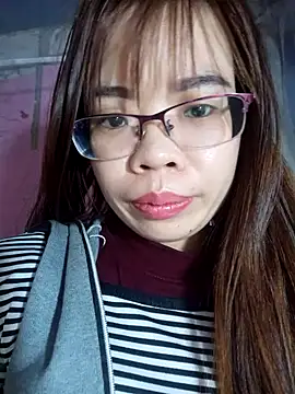   Mai-love19   online show from 02-23-25, 11:47