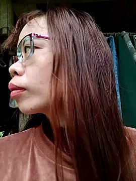   Mai-love19   online show from 03-08-25, 09:06