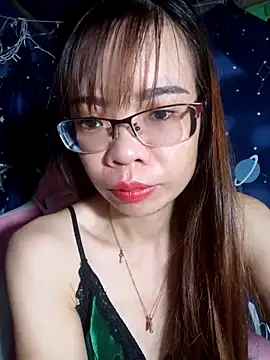   Mai-love19   online show from 09-24-25, 10:35