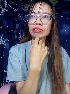   Mai-love19   online show from 10-29-25, 10:22