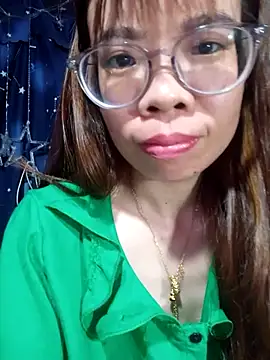 Snapshot of __Mai-love19__ chatting on 05-24-26, 12:59 Mai-love19 online show from 05-24-26, 12:59