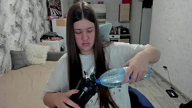 Snapshot of Lis_Kollen chatting on 11-14-25, 11:09 Lis Kollen online show from 11-14-25, 11:09