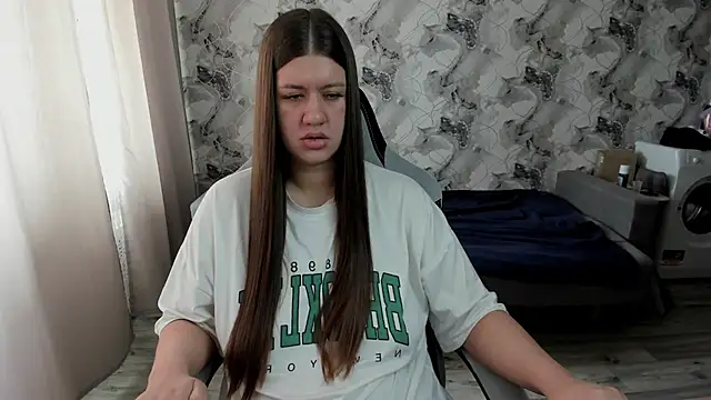 Lis Kollen online show from 04-24-26, 06:49