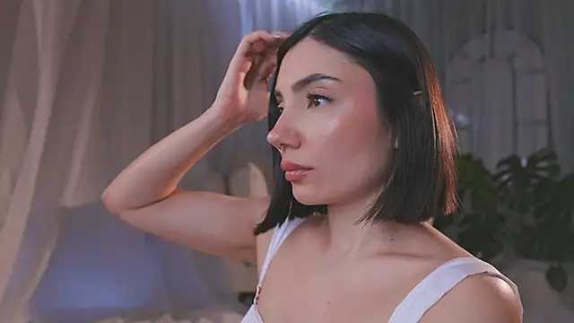 AmyArmstrong online show from 04-23-26, 09:50