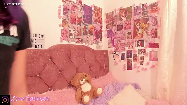 natalie jaensen online show from 12-28-24, 12:04