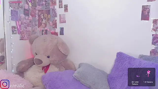 natalie jaensen online show from 09-15-25, 07:47