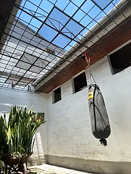 Snapshot of oliver_price1 chatting on 09-09-25, 04:06 oliver price1 online show from 09-09-25, 04:06