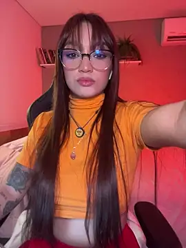 Snapshot of DaniDusan_ chatting on 02-28-26, 07:37 DaniDusan online show from 02-28-26, 07:37