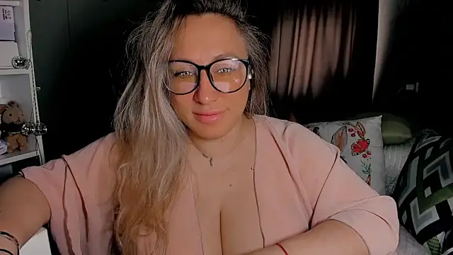 CumOnMy Tits online show from 04-22-26, 03:09