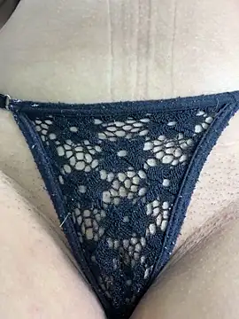 Ash satisfying orgasm online show from 03-05-25, 11:49