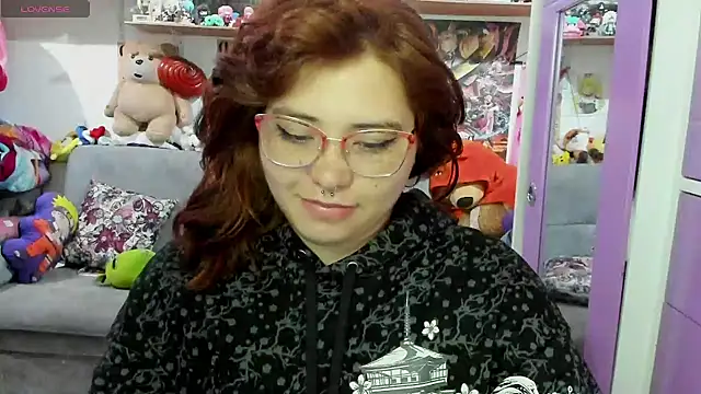 Snapshot of soficammy chatting on 01-13-25, 11:38 soficammy online show from 01-13-25, 11:38