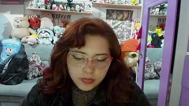 Snapshot of soficammy chatting on 02-04-25, 11:38 soficammy online show from 02-04-25, 11:38