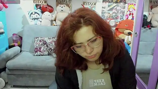 Snapshot of soficammy chatting on 02-19-25, 09:47 soficammy online show from 02-19-25, 09:47