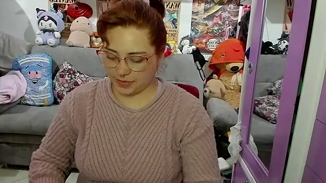 Snapshot of soficammy chatting on 02-24-25, 03:12 soficammy online show from 02-24-25, 03:12