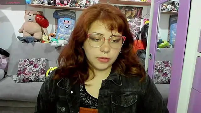 Snapshot of soficammy chatting on 03-08-25, 02:34 soficammy online show from 03-08-25, 02:34