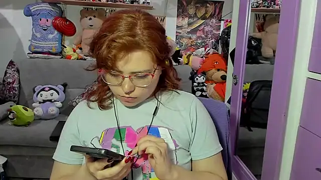 Snapshot of soficammy chatting on 03-12-25, 03:35 soficammy online show from 03-12-25, 03:35