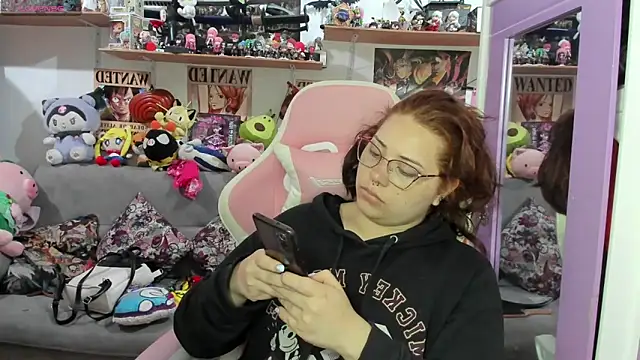 Snapshot of soficammy chatting on 02-27-26, 06:41 soficammy online show from 02-27-26, 06:41