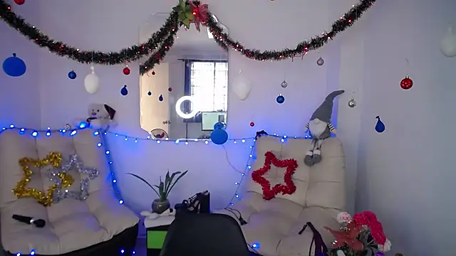 susan smith18 online show from 12-22-24, 01:22